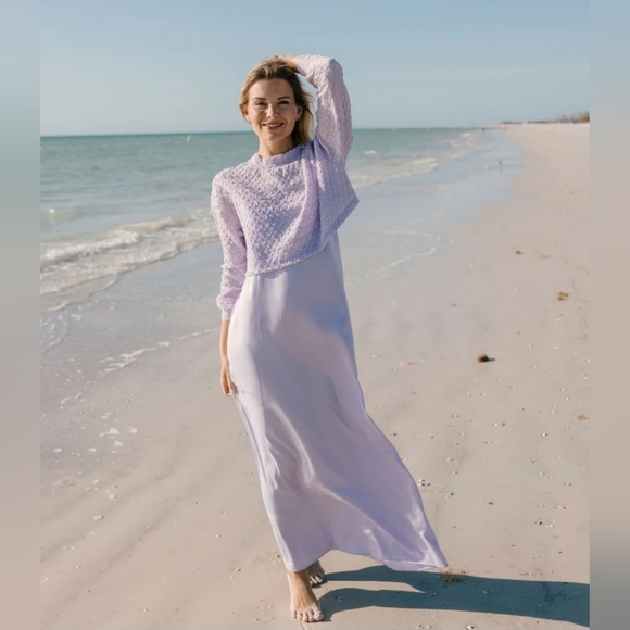 Aleeza Chic Jiffy Pop Loose Long Sleeve Crop Top- Turqoise Available!! - Picture 4 of 10